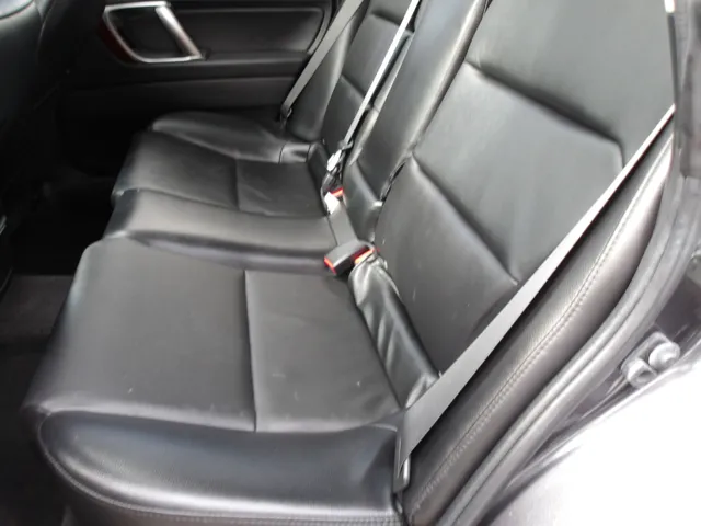 2009 Subaru Outback Limited photo 6