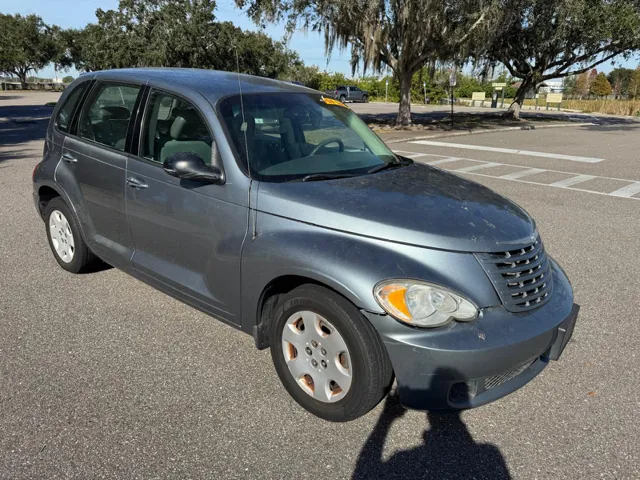 2009 Chrysler PT Cruiser Base's photo