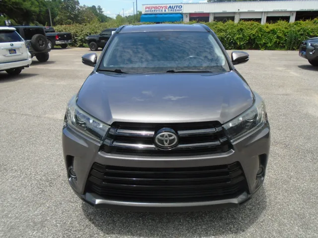 2019 Toyota Highlander SE - Photo 7
