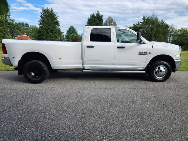 2018 Ram 3500 photo 5