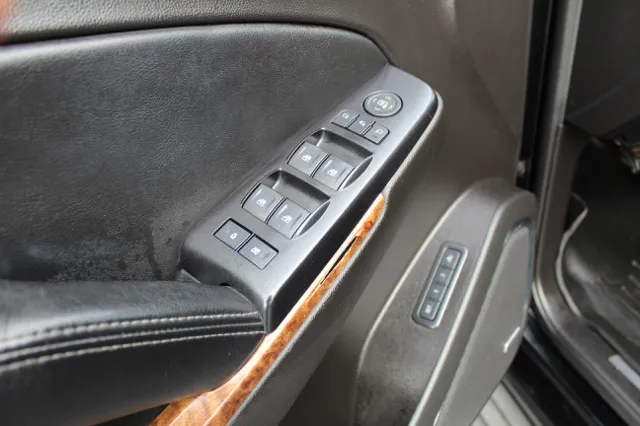2015 Chevrolet Tahoe LTZ - Photo 25