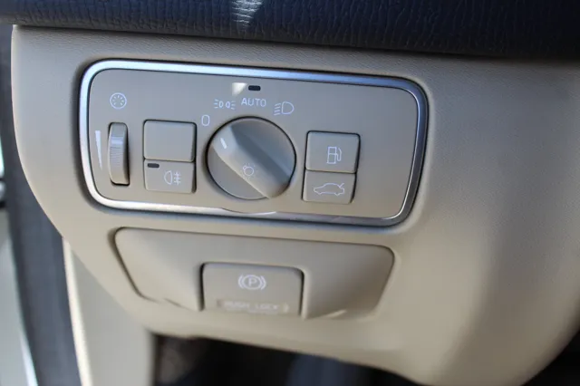 2015 Volvo XC60 T6 Premier Plus - Photo 13
