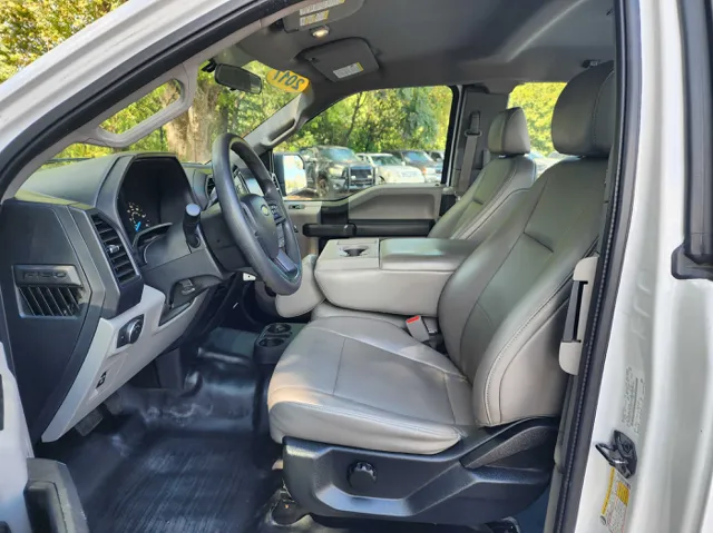 2017 Ford F-150 XL photo 11