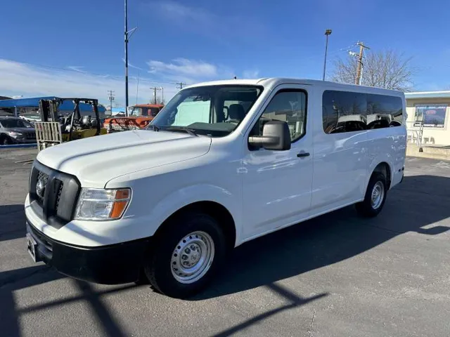2015 Nissan NV 3500 S V6's photo