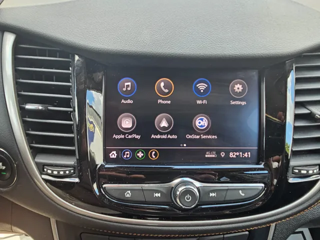 2020 Chevrolet Trax LT - Photo 16