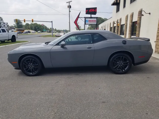 2019 Dodge Challenger GT photo 3