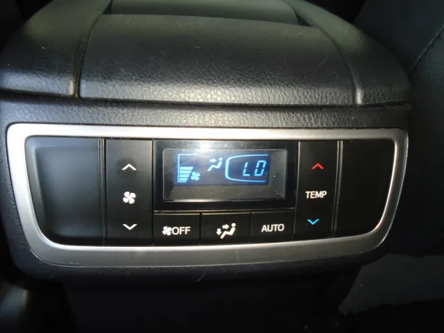 2019 Toyota Highlander SE - Photo 91