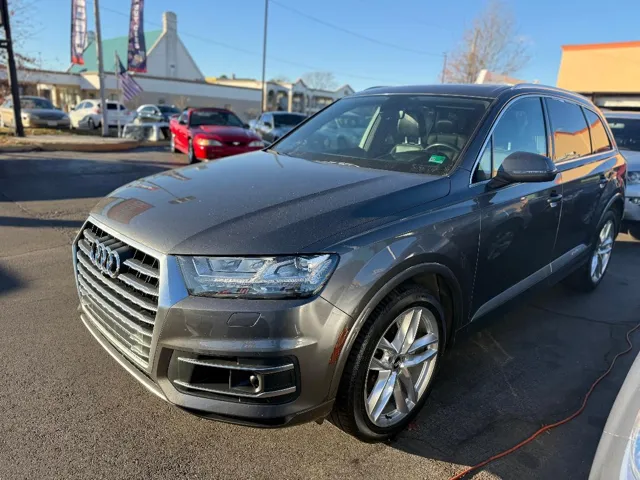 2018 Audi Q7 Prestige's photo