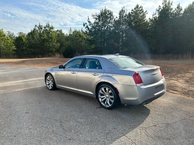 2018 Chrysler 300 Limited