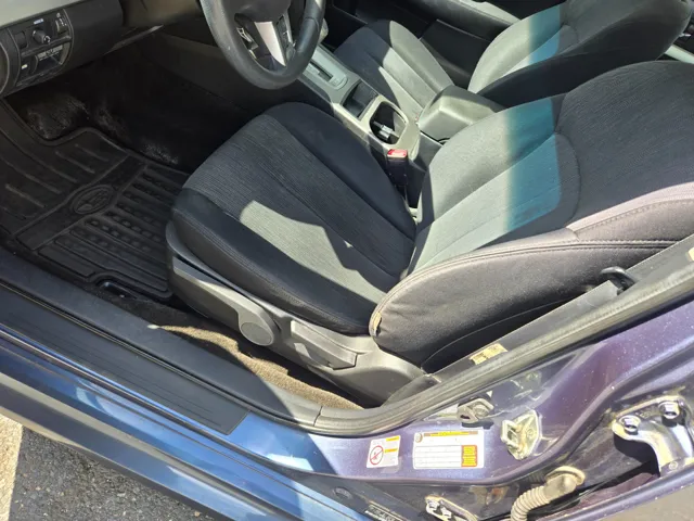 2013 Subaru Legacy 2.5i - Photo 33