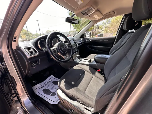 2013 Jeep Grand Cherokee Laredo - Photo 20