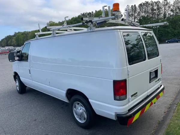 2014 Ford E-Series E-150 Van's photo