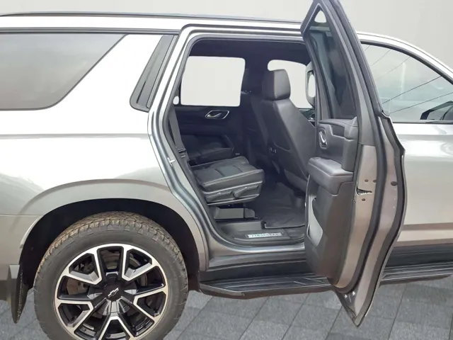 2022 Chevrolet Tahoe RST - Photo 18