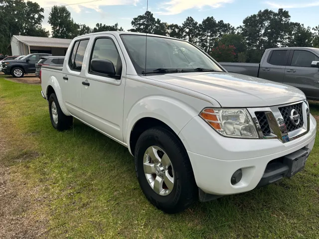 2012 Nissan Frontier SV - Photo 11