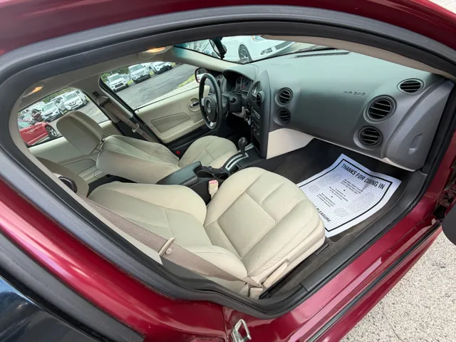 2005 Pontiac Grand Prix - Photo 14