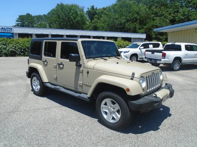 2017 Jeep Wrangler Unlimited Sahara - Photo 3