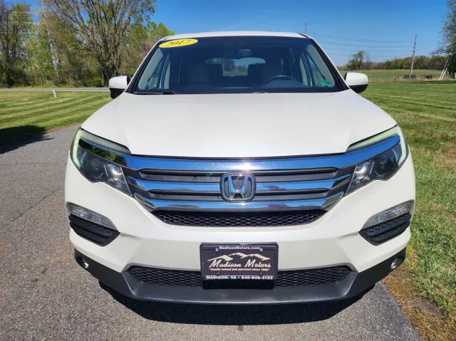 2017 Honda Pilot EX-L - Photo 3