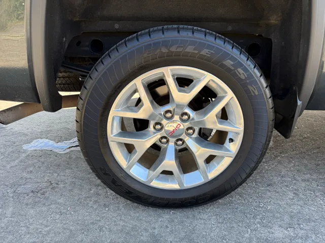 2017 GMC Sierra 1500 SLT - Photo 10