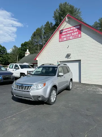 2011 Subaru Forester 2.5X Limited AT's photo