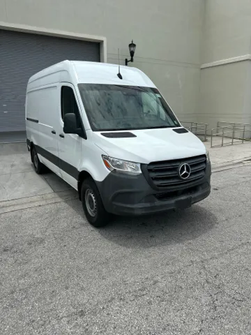 2020 Mercedes-Benz Sprinter 2500 144 WB 3.0D's photo