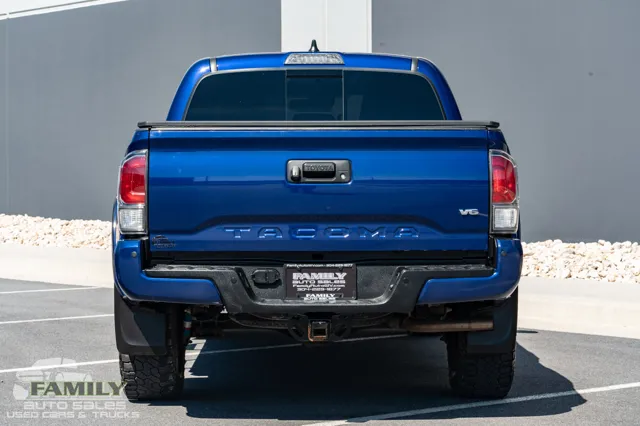 2022 Toyota Tacoma TRD Sport - Photo 8
