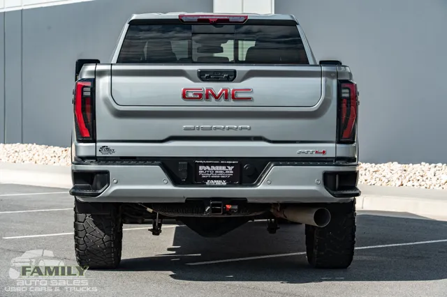 2024 GMC Sierra 2500HD AT4 - Photo 8