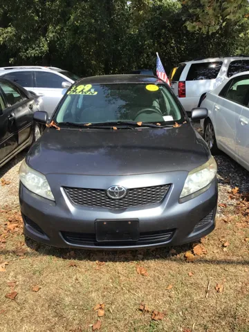 2010 Toyota Corolla's photo