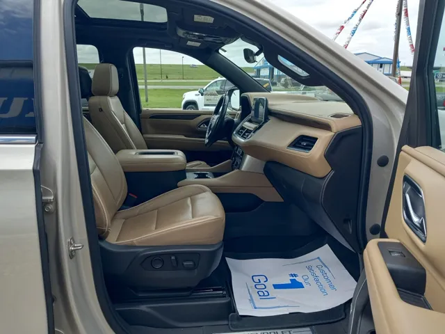 2021 Chevrolet Suburban Premier - Photo 22