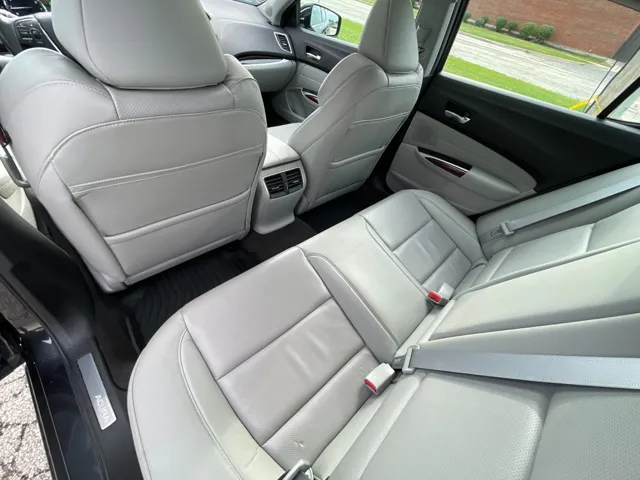 2015 Acura TLX Technology Package - Photo 25