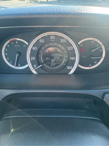 2013 Honda Accord LX - Photo 11