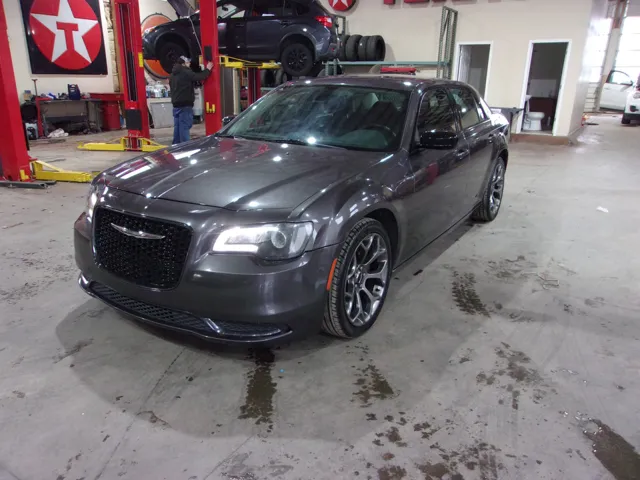 2018 Chrysler 300