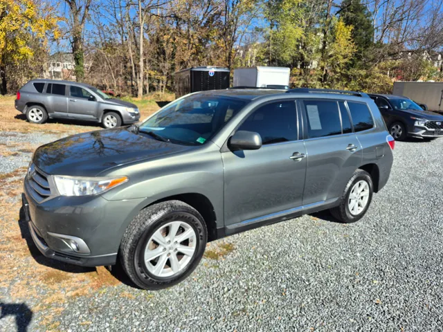 2013 Toyota Highlander Plus