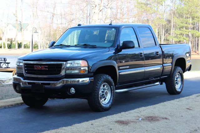 2005 GMC Sierra 2500HD - Photo 7