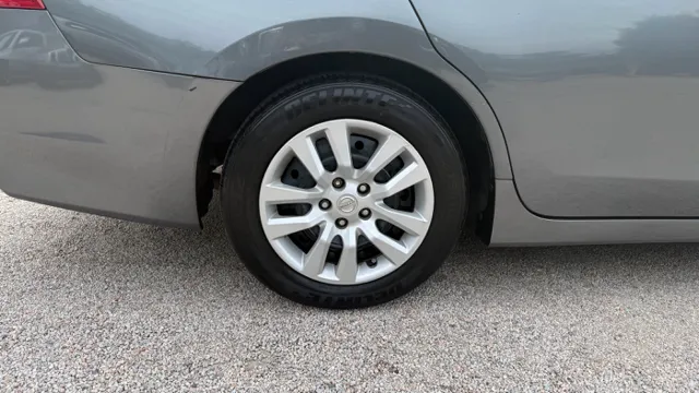 2017 Nissan Altima S - Photo 14
