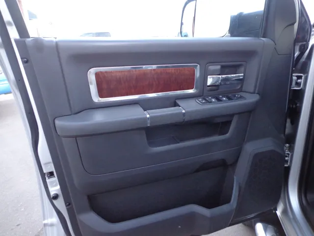 2011 RAM Ram 3500 Pickup Laramie - Photo 12