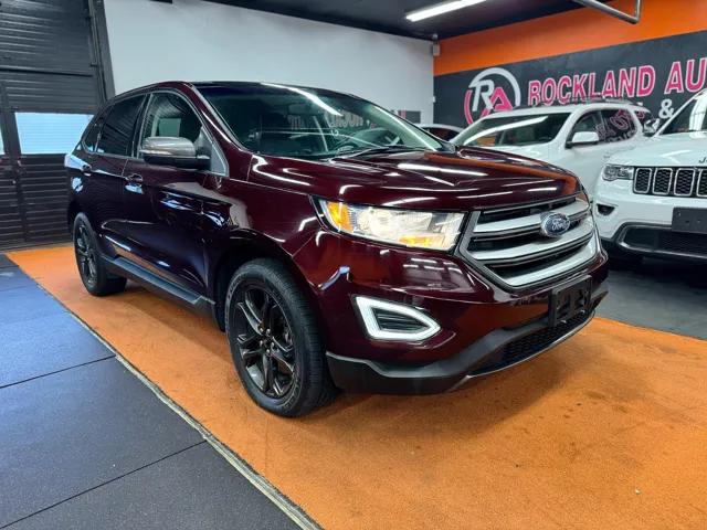 2018 Ford Edge SEL AWD's photo