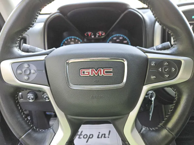 2017 GMC Canyon SLE - Photo 18
