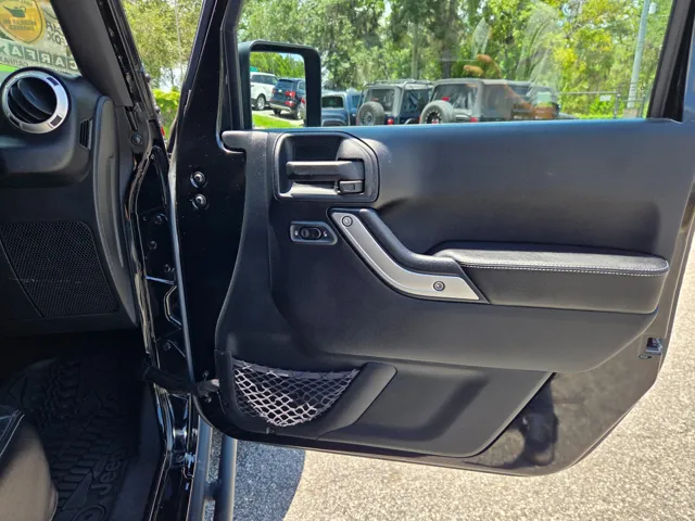 2016 Jeep Wrangler Unlimited Rubicon - Photo 35