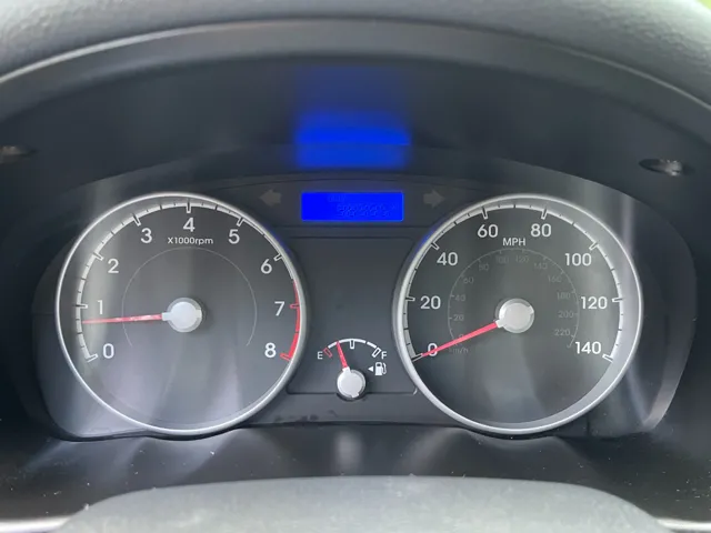 2011 Hyundai Accent GL - Photo 15