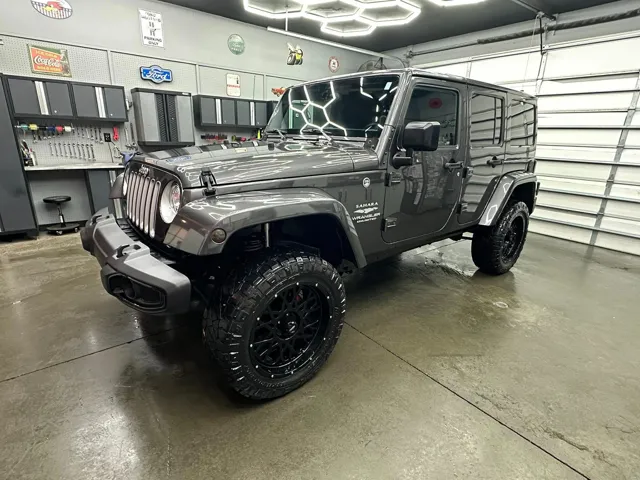 2017 Jeep Wrangler Unlimited Sahara
