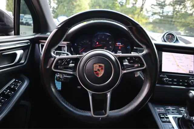 2017 Porsche Macan GTS photo 9