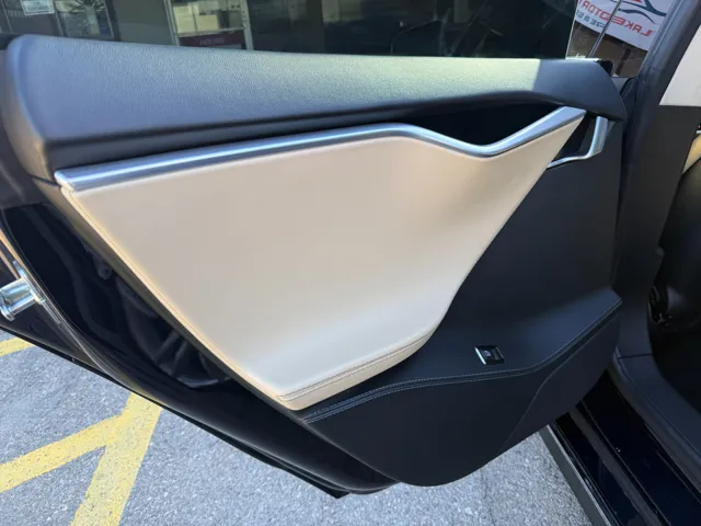 2014 Tesla Model S S - Photo 33