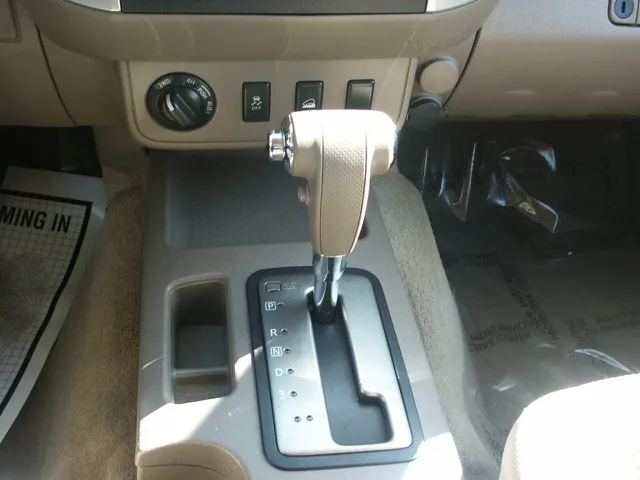 2012 Nissan Frontier - Photo 12