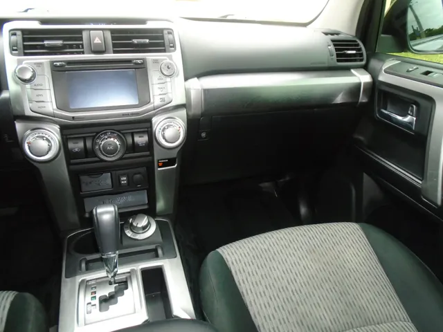 2016 Toyota 4Runner SR5 - Photo 55