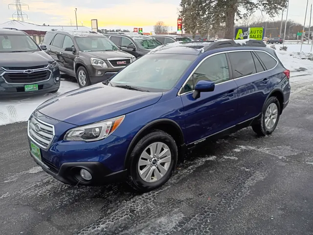 2016 Subaru Outback Premium's photo