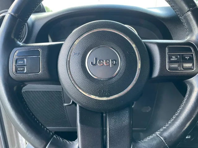 2013 Jeep Wrangler Sport photo 11