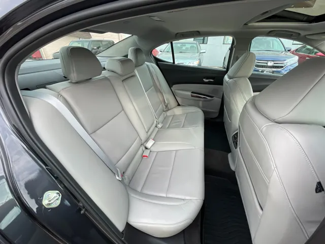 2015 Acura TLX Technology Package - Photo 27