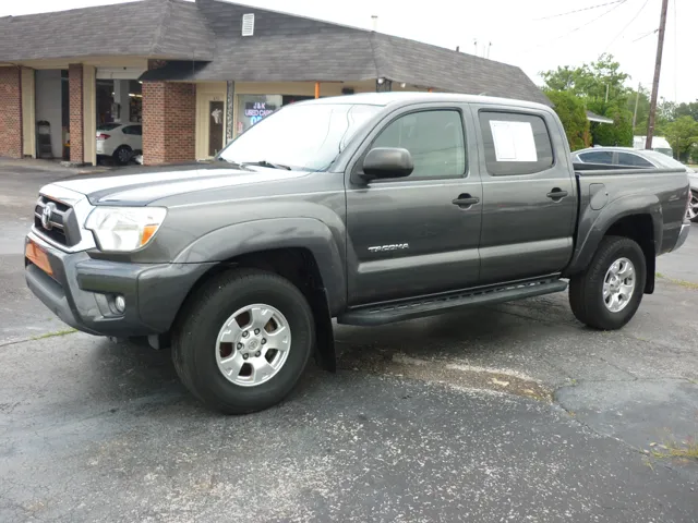 2014 Toyota Tacoma's photo