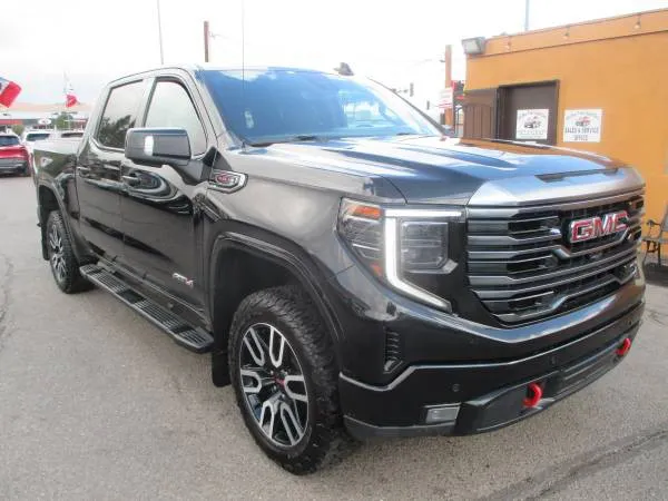 2022 GMC Sierra 1500 AT4's photo