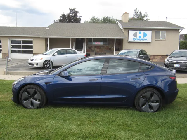 2018 Tesla Model 3 Long Range - Photo 9